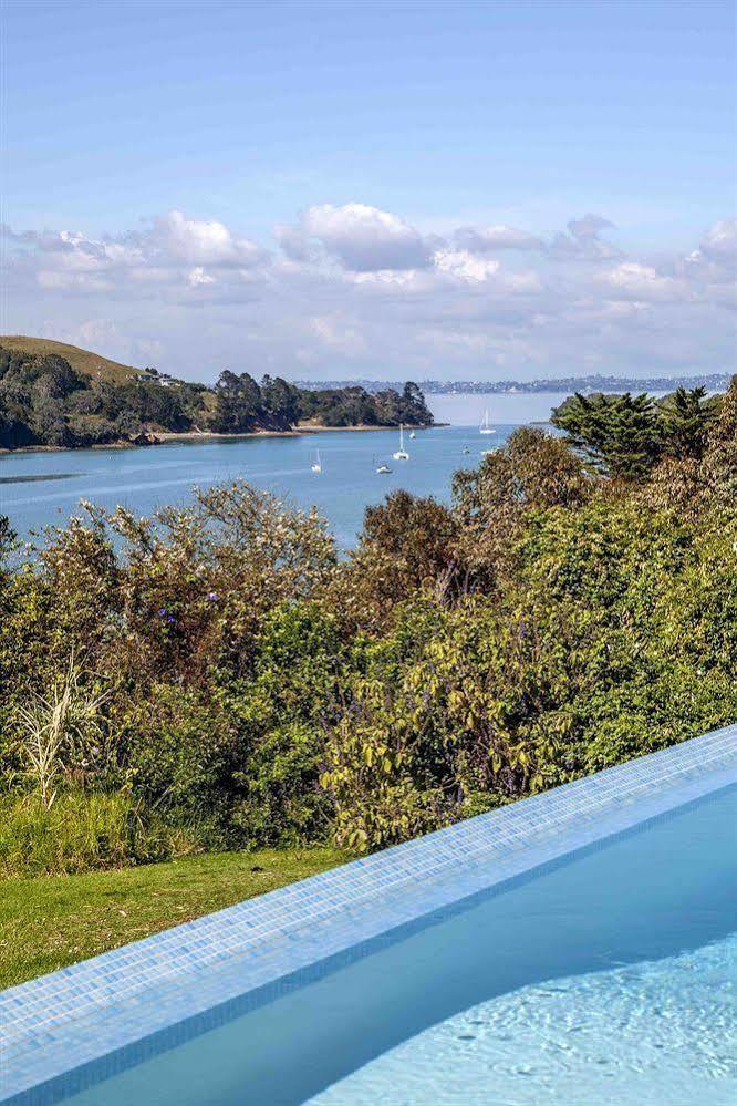 Le Chalet Waiheke Apartments Ostend Екстер'єр фото