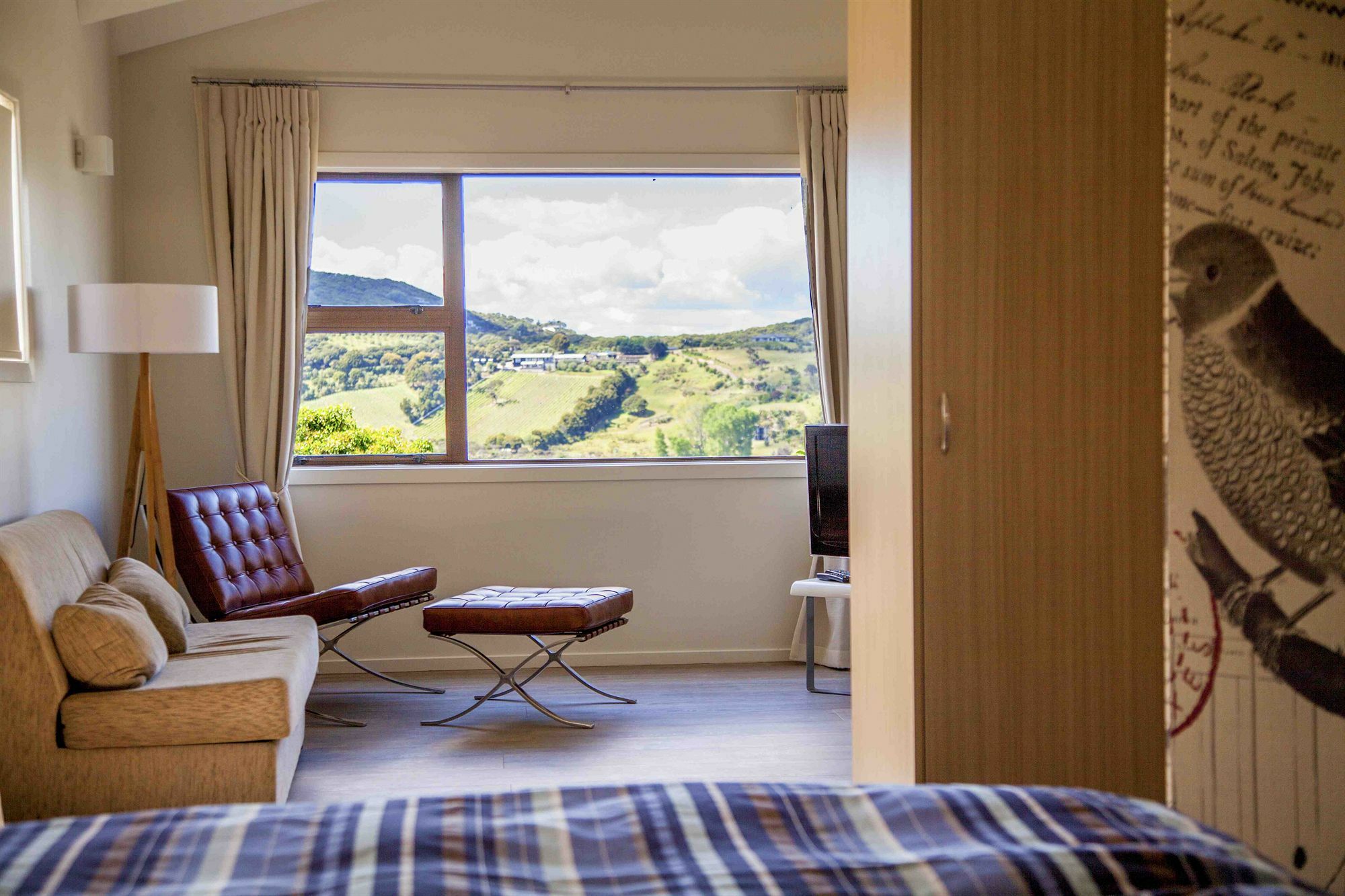 Le Chalet Waiheke Apartments Ostend Екстер'єр фото
